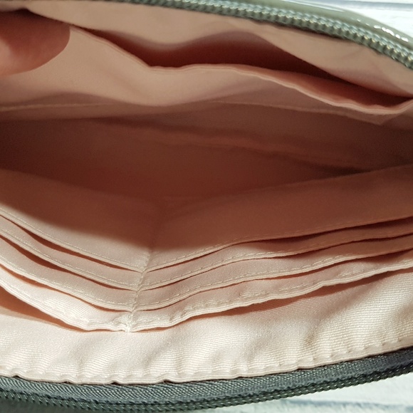 Coach wristlet - Picture 7 of 7